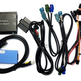 EV Repair - Telsa Smartphone kit pic1